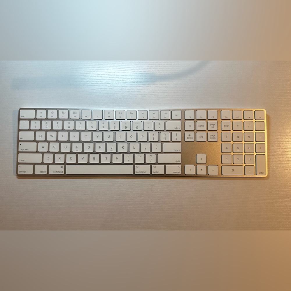 Apple Magic Keyboard with Numeric Keypad